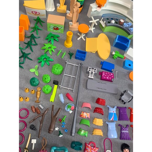 Playmobil Mixed Lot: People Accessories Furniture & More Perfect for Kids or Col - Picture 7 of 16